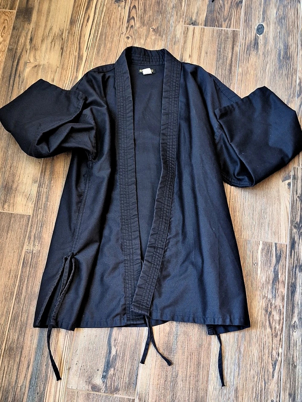 Black Martial Arts Gi Jacket Size SMALL 2